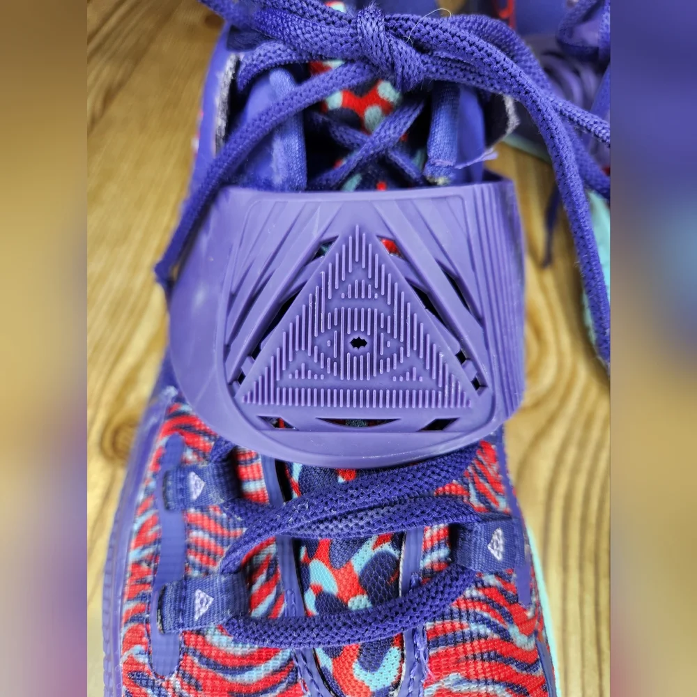 Nike Men's 2020 Kyrie Low 3 Orchid‎ Size 12